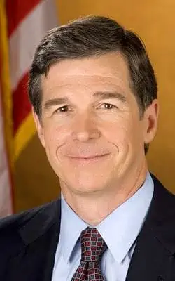 Roy Cooper 