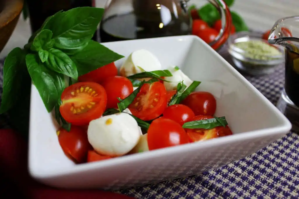 One of the easiest and perfect salads to make cannabis-infused is an Italian Caprese salad. 