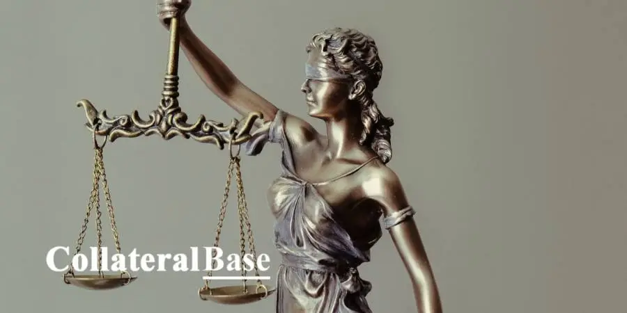 The lady of justice weighs the scales against a gray ish background, representing the Cannabis Industry Lawyers business